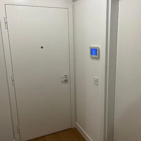 The Five-new Apartman